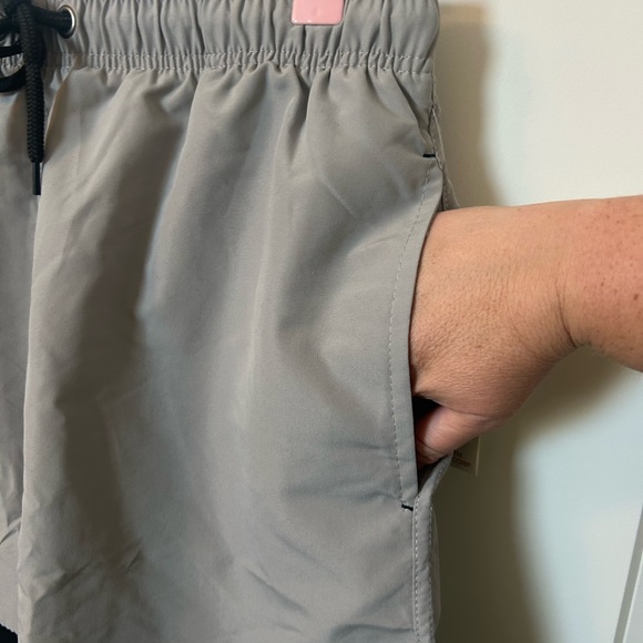 U.S. Polo Assn. USPA Color-Block Swim Shorts - Picture 10 of 16